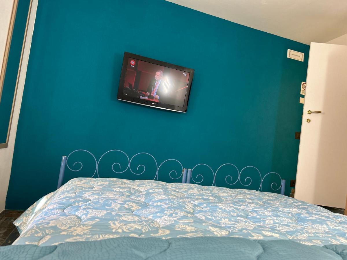 Castel Di Sangro Suite Apartment Exterior foto