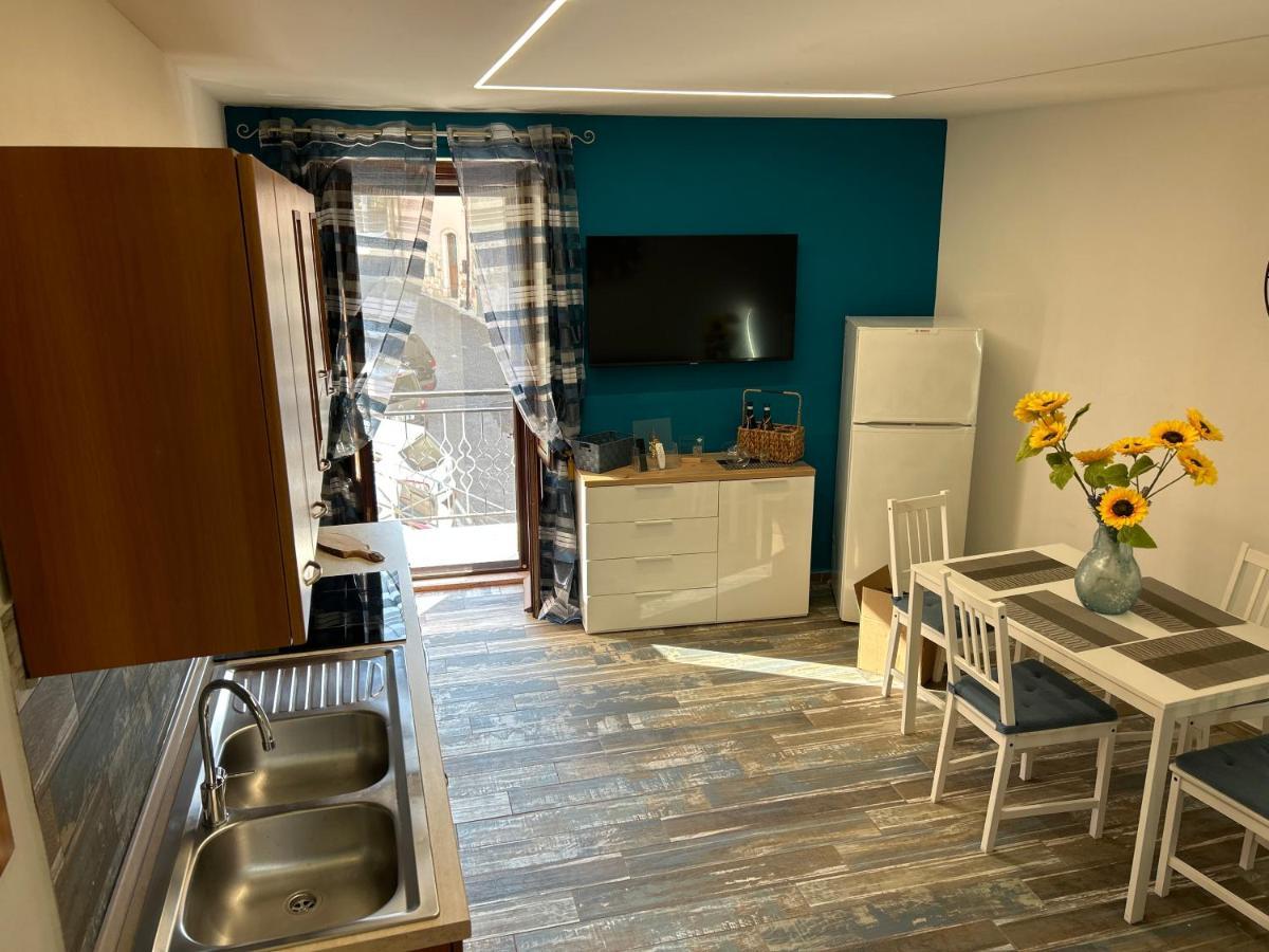 Castel Di Sangro Suite Apartment Exterior foto